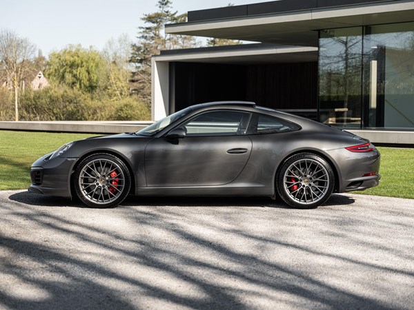 PORSCHE 991.2 CARRERA S